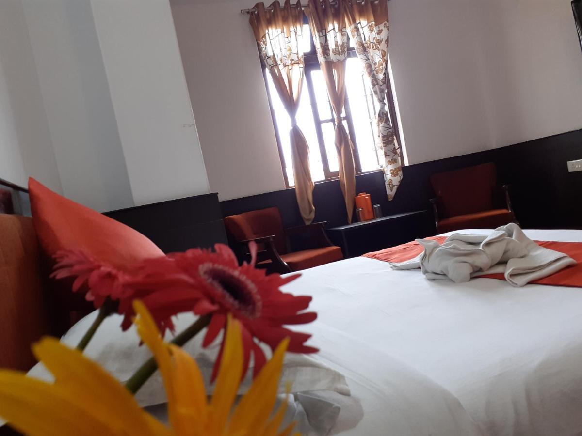 Hotel Woileem Gangtok Esterno foto