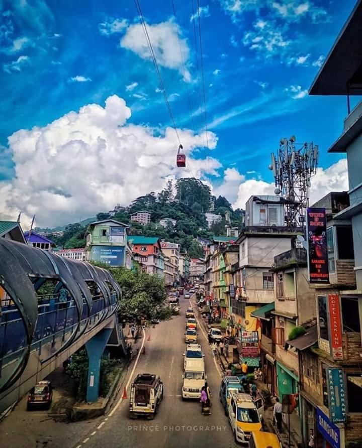 Hotel Woileem Gangtok Esterno foto